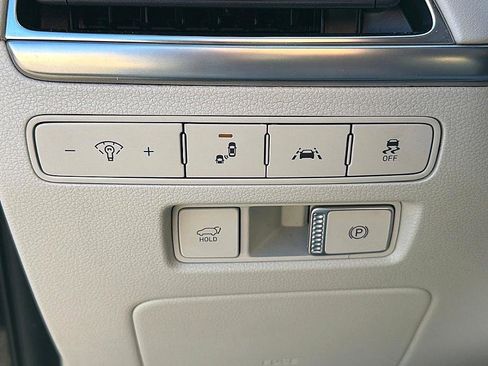 Used 2020 Hyundai Palisade Limited image 20