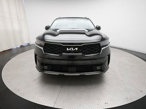 Certified 2023 Kia Sorento SX Prestige w/ Panoramic Sunroof Package AWD/4WD image 11
