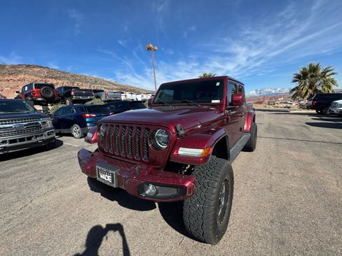 Used 2021 Jeep Gladiator Overland image 1