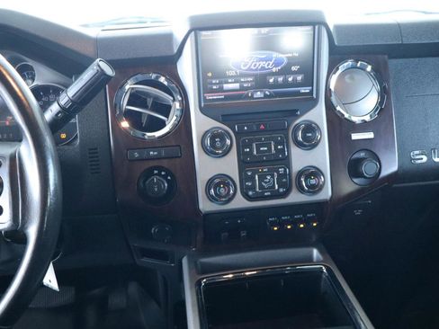 Used 2016 Ford F250 Lariat w/ Chrome Package AWD/4WD image 18