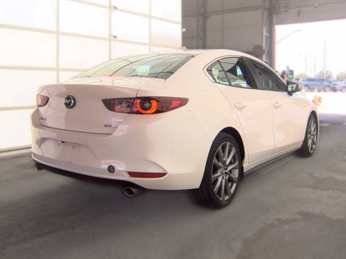 Used 2025 MAZDA MAZDA3 s FWD image 5