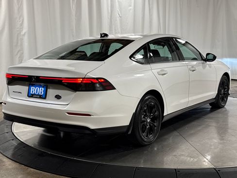 Certified 2025 Honda Accord SE image 10