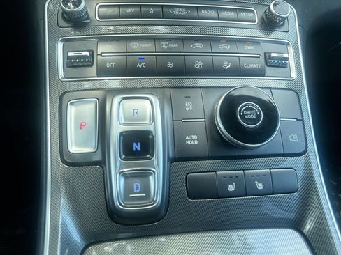 Used 2023 Hyundai Santa Fe SEL FWD image 20