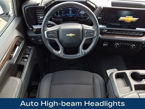 Used 2024 Chevrolet Silverado 1500 LT image 15