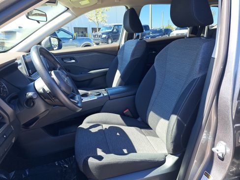 Certified 2023 Nissan Rogue SV image 13