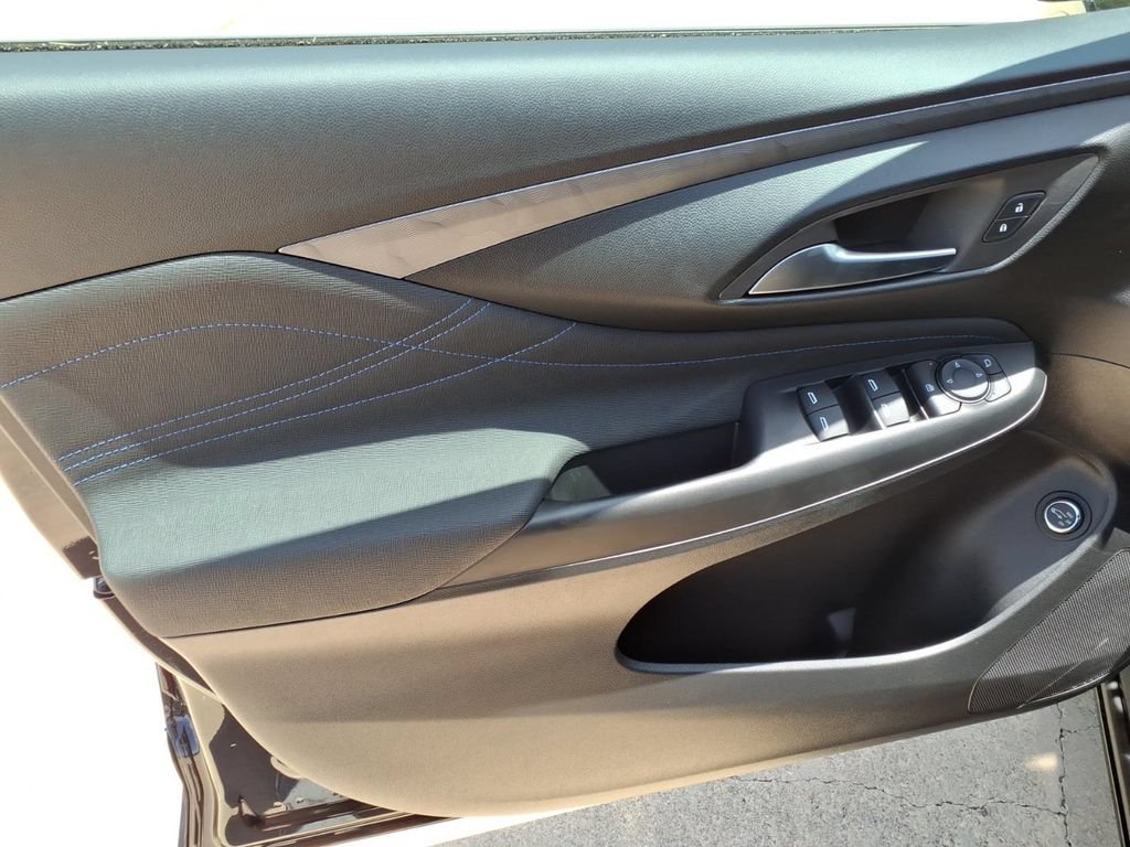 New 2026 Buick Envista Sport Touring w/ Convenience I Package FWD image 16