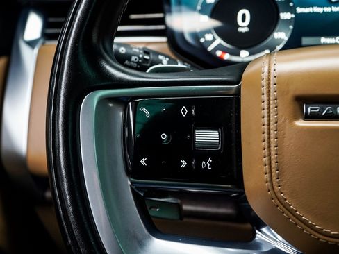 Used 2023 Land Rover Range Rover SE image 27