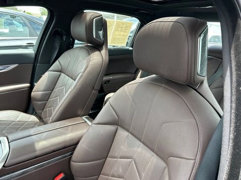 Used 2025 BMW 740i RWD image 20
