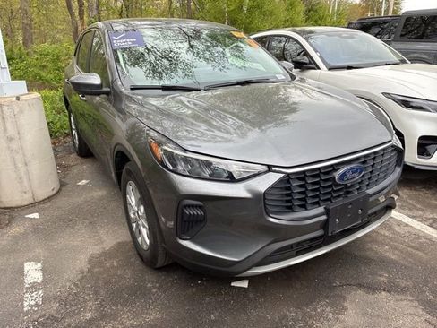 Certified 2023 Ford Escape Active w/ Tech Pack #2 AWD/4WD image 1