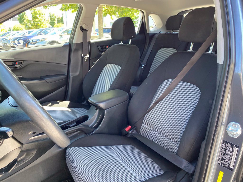 Used 2022 Hyundai Kona SE AWD/4WD image 24