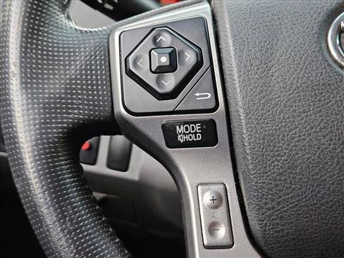 Used 2015 Toyota Tacoma PreRunner w/ SR5 Package image 13