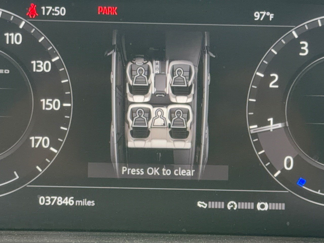 Used 2018 Land Rover Range Rover Sport Supercharged AWD/4WD image 26