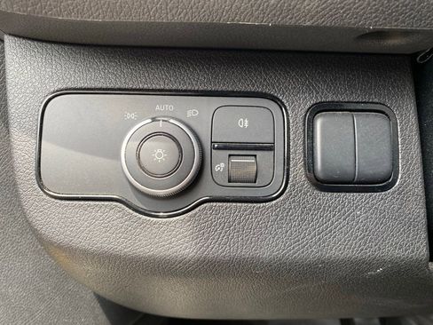 Used 2024 Mercedes-Benz Sprinter 2500 image 15
