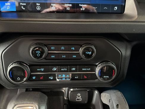 New 2026 Ford Bronco Badlands AWD/4WD image 29
