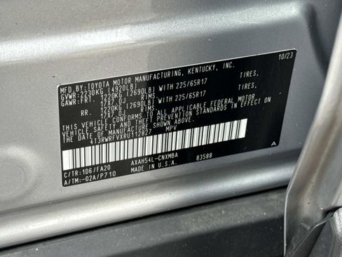 Used 2024 Toyota RAV4 XLE image 30