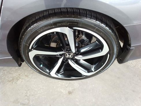 Used 2020 Honda Accord Sport image 30