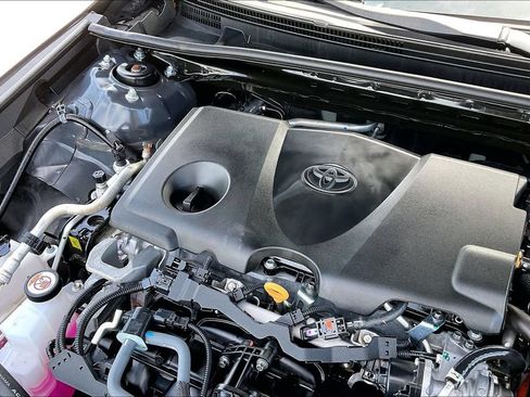 Used 2025 Toyota Camry XLE w/ Premium Plus Package AWD/4WD image 32