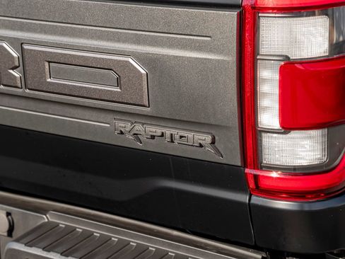Used 2023 Ford F150 Raptor w/ Raptor Carbon Fiber Package AWD/4WD image 12