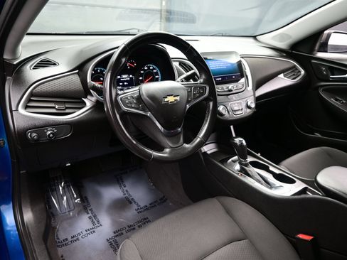 Used 2019 Chevrolet Malibu RS w/ LPO, Convenience Package 2 FWD image 12