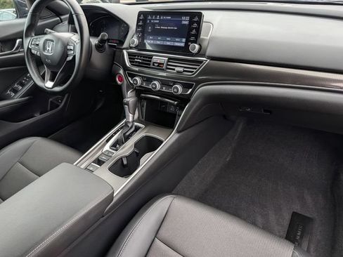 Used 2022 Honda Accord Sport image 30