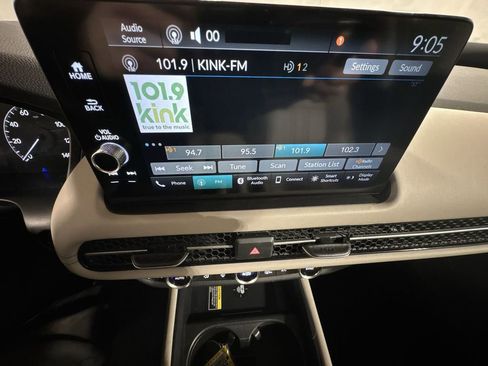 Used 2023 Honda HR-V EX-L image 24