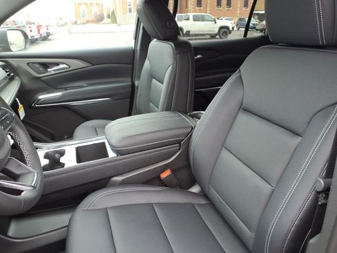 New 2026 Chevrolet Traverse LT w/ Driver Confidence Package image 5