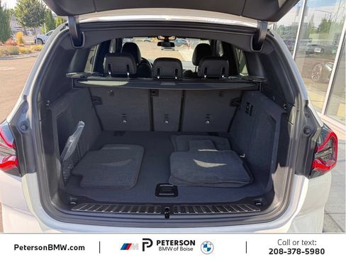Used 2023 BMW X3 xDrive30i w/ Premium Package w/ZPA AWD/4WD image 9