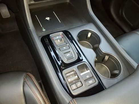 Used 2023 Honda Pilot TrailSport image 30