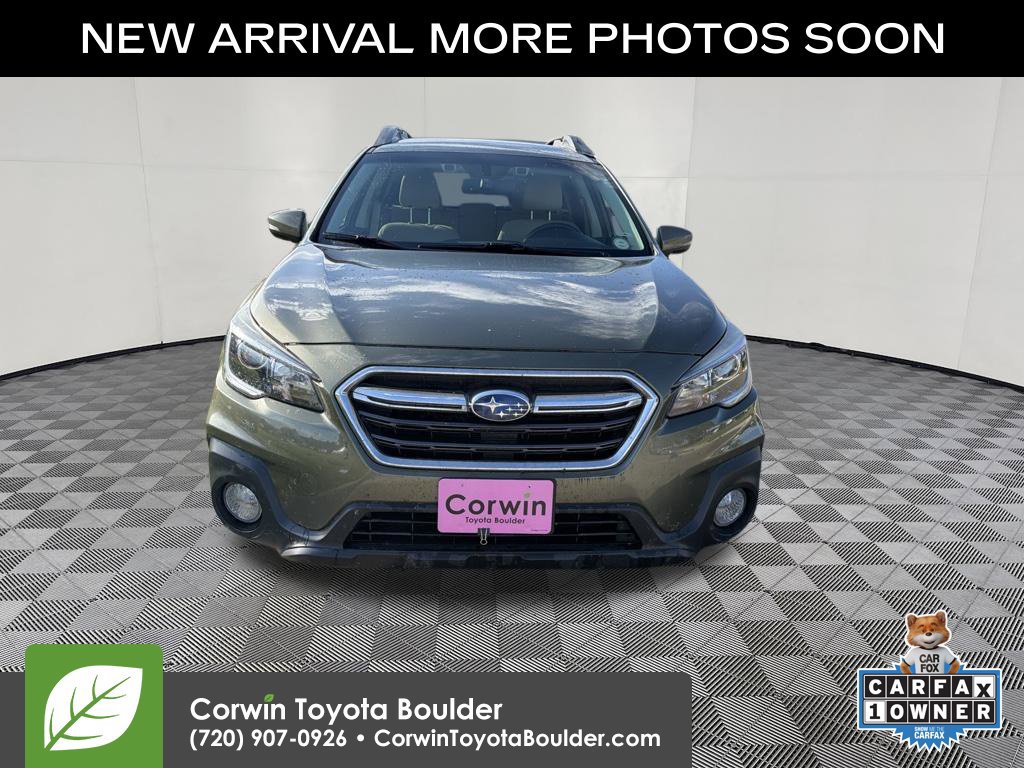 Used 2018 Subaru Outback 2.5i Premium AWD/4WD image 2