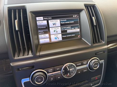 Used 2014 Land Rover LR2 AWD/4WD image 58