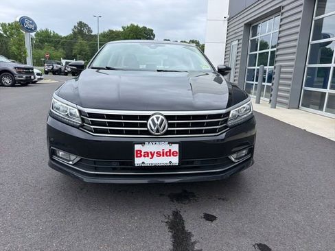 Used 2016 Volkswagen Passat 3.6 SEL Premium FWD image 2