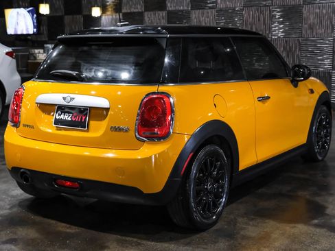 Used 2014 MINI Cooper 2-Door Hardtop FWD image 7