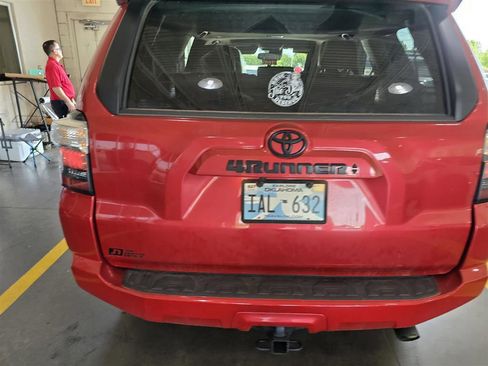 Used 2024 Toyota 4Runner SR5 Premium image 6