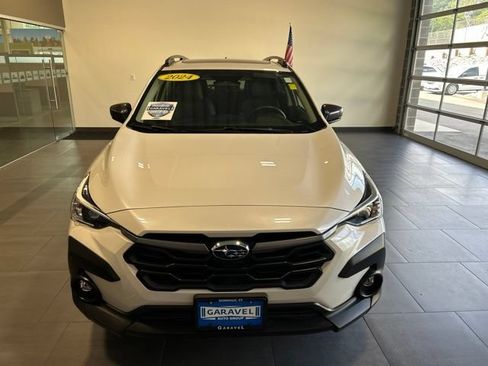 Used 2024 Subaru Crosstrek 2.0i Premium AWD/4WD image 11