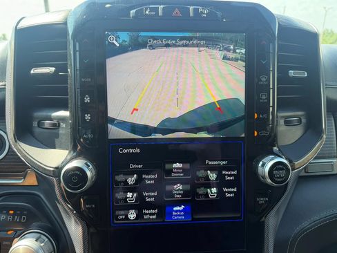 Used 2020 RAM 1500 Limited AWD/4WD image 35