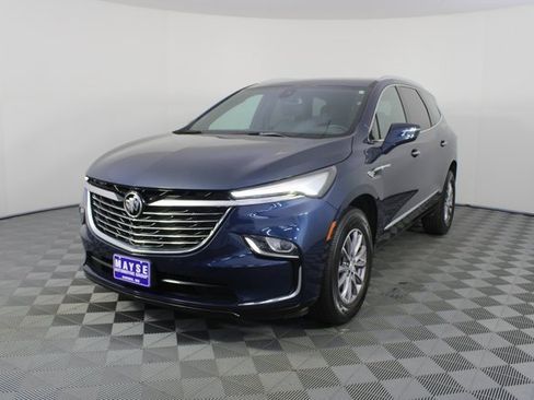 Used 2022 Buick Enclave Essence image 22