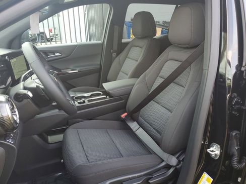 New 2026 Chevrolet Equinox LT w/ Safety and Technology Package image 16