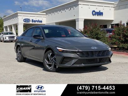 New 2025 Hyundai Elantra SEL