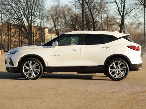 Used 2022 Chevrolet Blazer Premier w/ Enhanced Convenience Package image 4