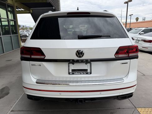 Used 2023 Volkswagen Atlas SEL R-Line AWD/4WD image 13