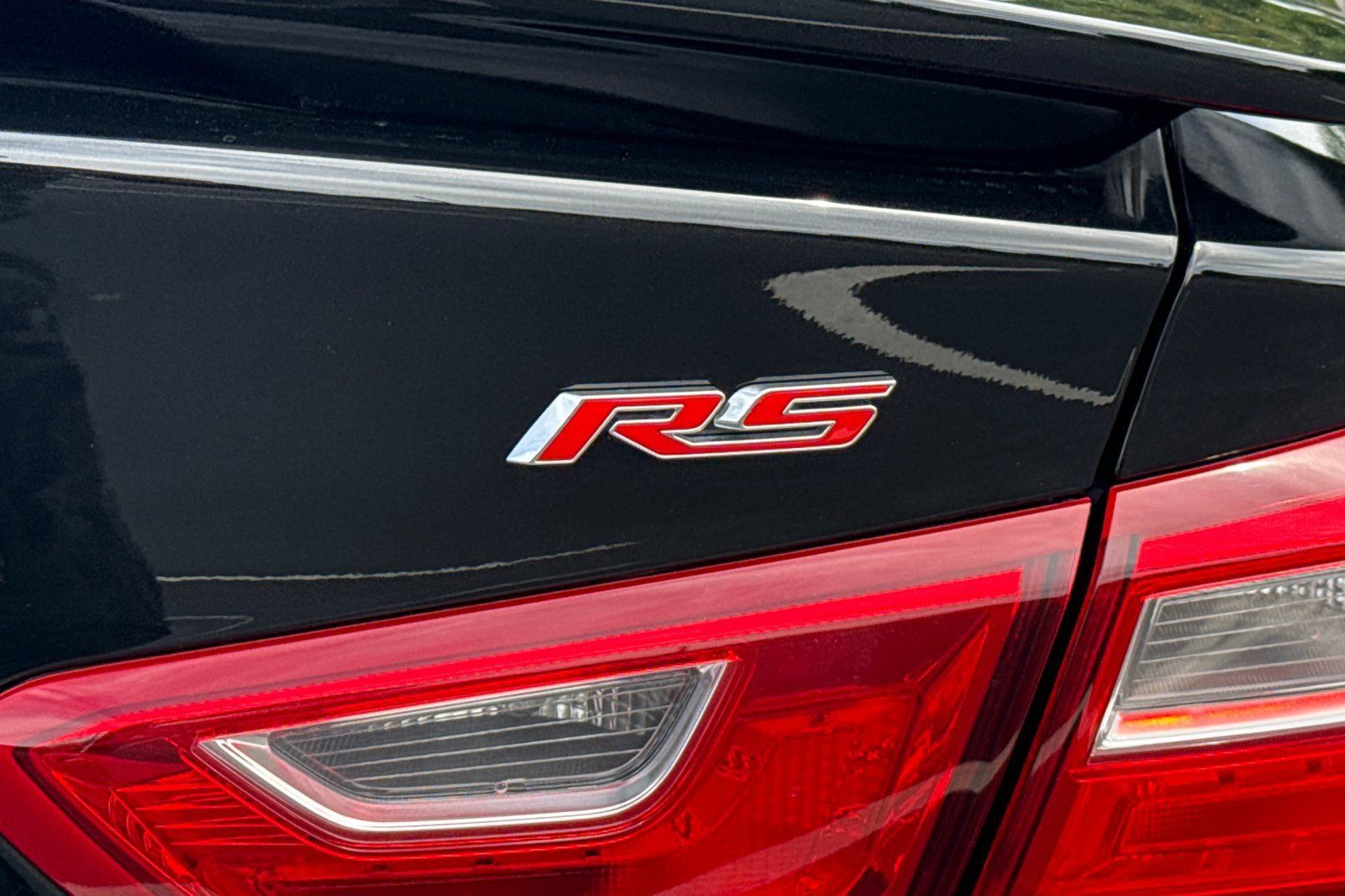 Used 2025 Chevrolet Malibu RS FWD image 13