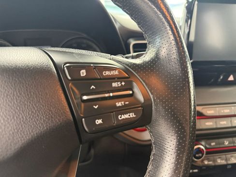 Used 2019 Hyundai Veloster Turbo image 20