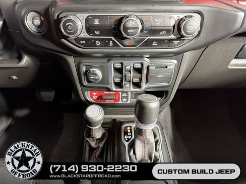 Used 2023 Jeep Gladiator Rubicon w/ Trailer Tow Package AWD/4WD image 24
