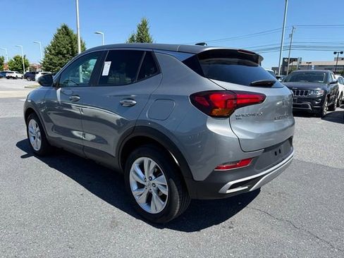 Used 2024 Buick Encore GX Preferred AWD/4WD image 8