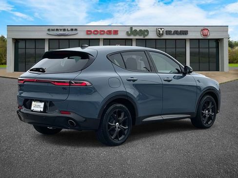 Used 2024 Dodge Hornet R/T w/ Tech Pack w/o Parking image 28