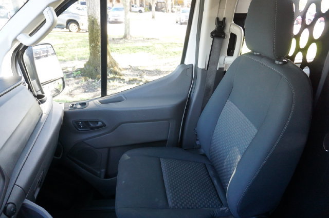 Used 2025 Ford Transit 250 Low Roof w/ Exterior Upgrade Package RWD image 28