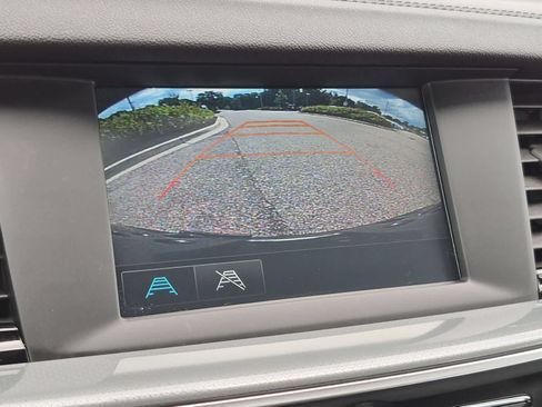 Used 2018 Buick Regal Preferred FWD image 29