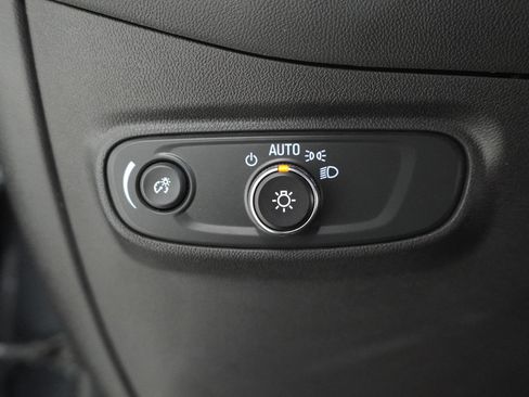 Used 2022 Chevrolet Equinox LT FWD image 13