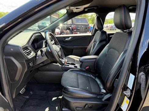 Used 2023 Ford Escape ST-Line Select w/ Tech Pack #2 AWD/4WD image 11