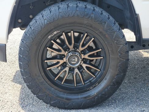 Used 2023 RAM 2500 Laramie AWD/4WD image 6